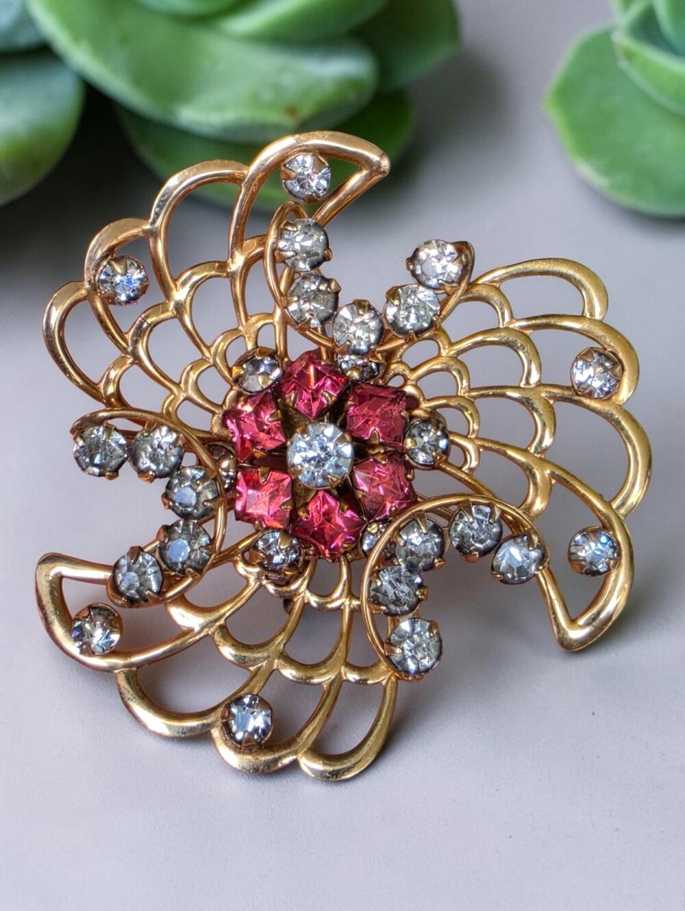 Vintage Phyllis 1/20 12K Gold Filled Pink Rhinestone Pinwheel Brooch Pendant